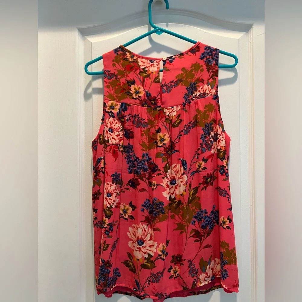 LOFT (Ann Taylor) pink Sleeveless Top - Size Medium - Picture 3 of 4